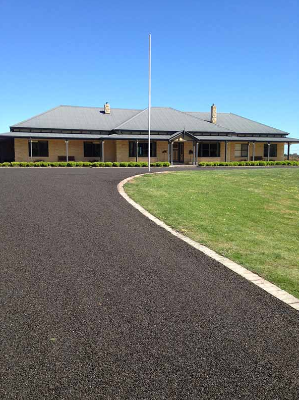 This is a photo of an asphalt driveway which has been installed by Yarrambat Surfacing Solutions